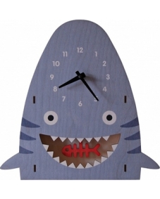 shark-pendulum-clock.jpeg